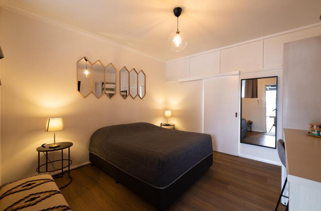 Bungendore Hotel | The Lake George Hotel