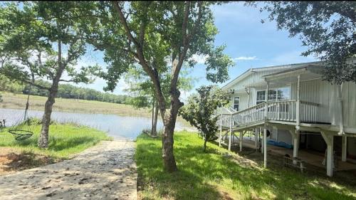 Gautier House | The Lake House