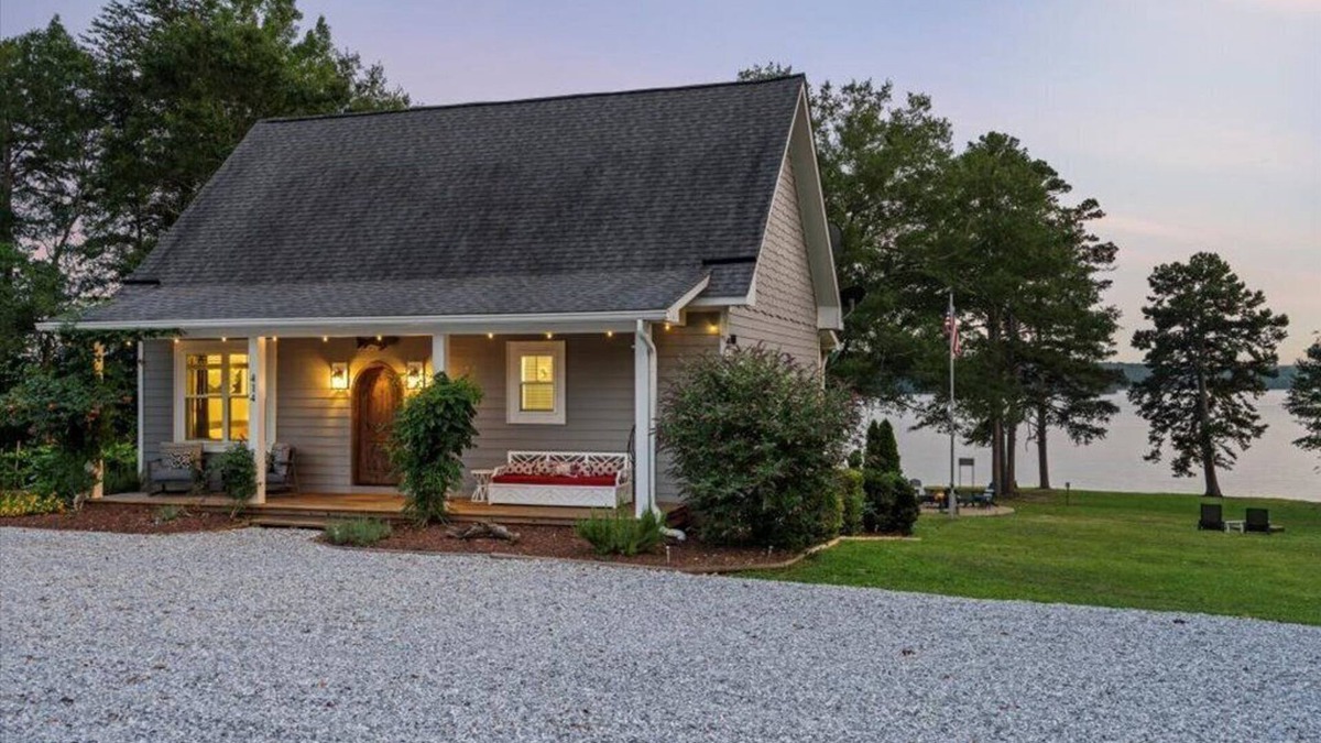 Fair Play House | The Lake Place