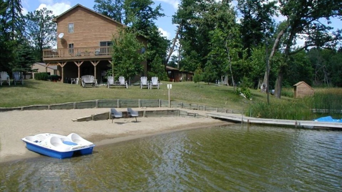 Park Rapids House | The Lakehouse. Cozy 4-bedroom house near Park Rapids MN at Wilderness Bay Resort