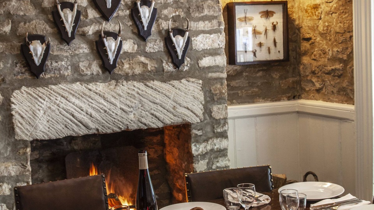 Shipton under Wychwood Hotel | The Lamb Inn