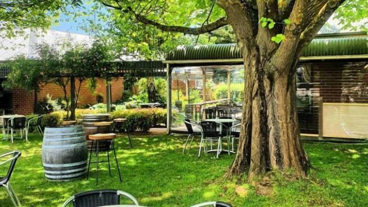 Lancefield Hotel | The Lancefield Lodge