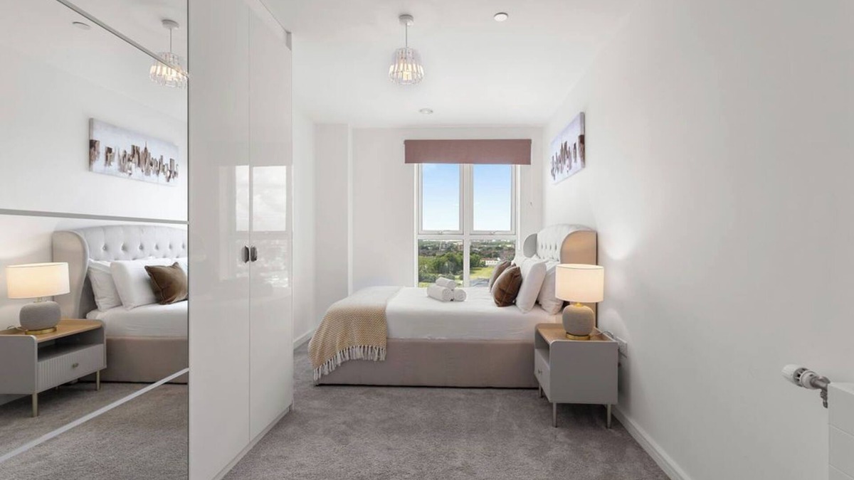 Gascoigne Apartment | The Lasgidi - One Bed