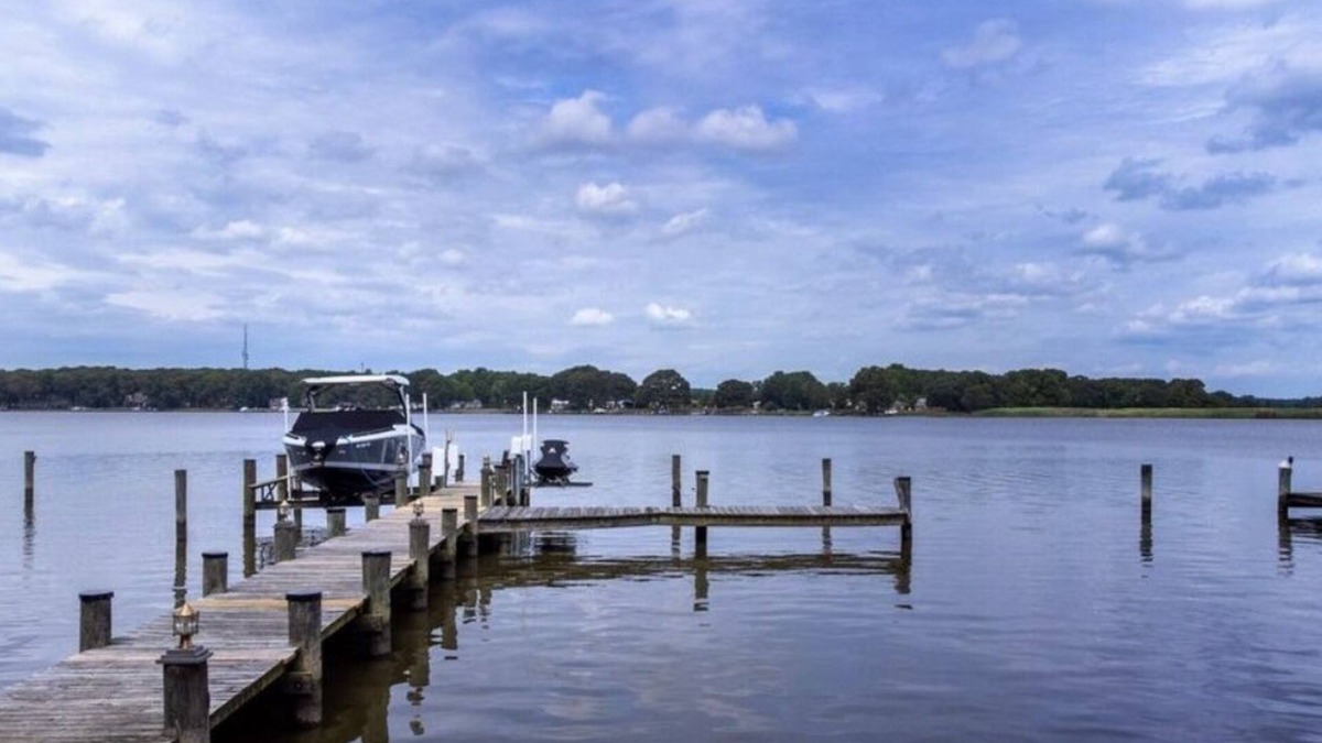 Chestertown House | The Lazy River House