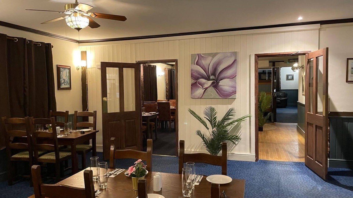 Dunhampton Bed & Breakfast | The Leaking Well Dunhampton