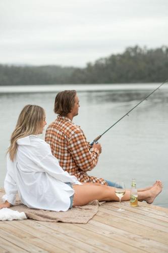 Lake Conjola Resort | The Leaning Oak Holiday Lifestyles - Lake Conjola