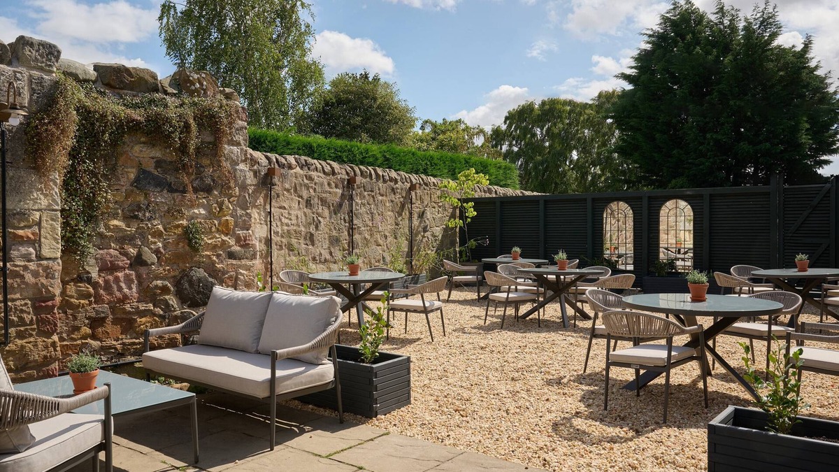 Aberlady Hotel | The Leddie Hotel