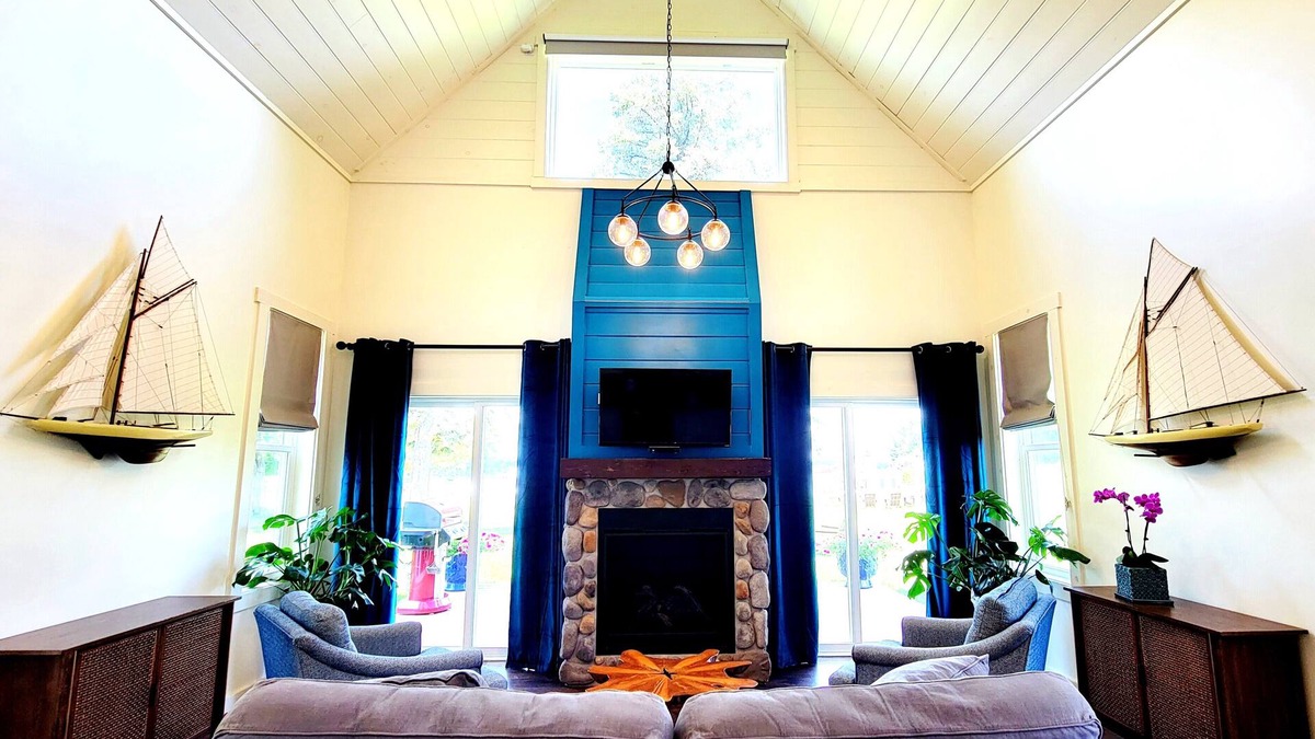 Alexandria Bay House | The Ledges Resort and Marina, Loon Cottage