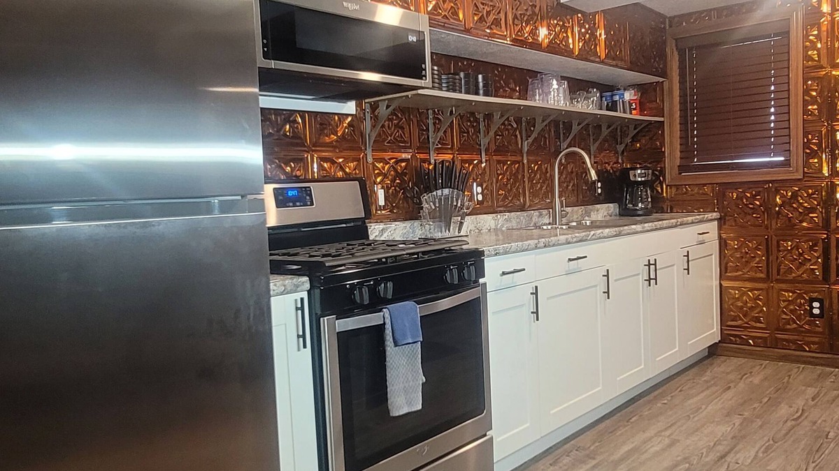 Interlochen Condo | The Leelanau Sleeps 4 Fiber Optic WI-FInClose to Traverse City Crystal Mountain