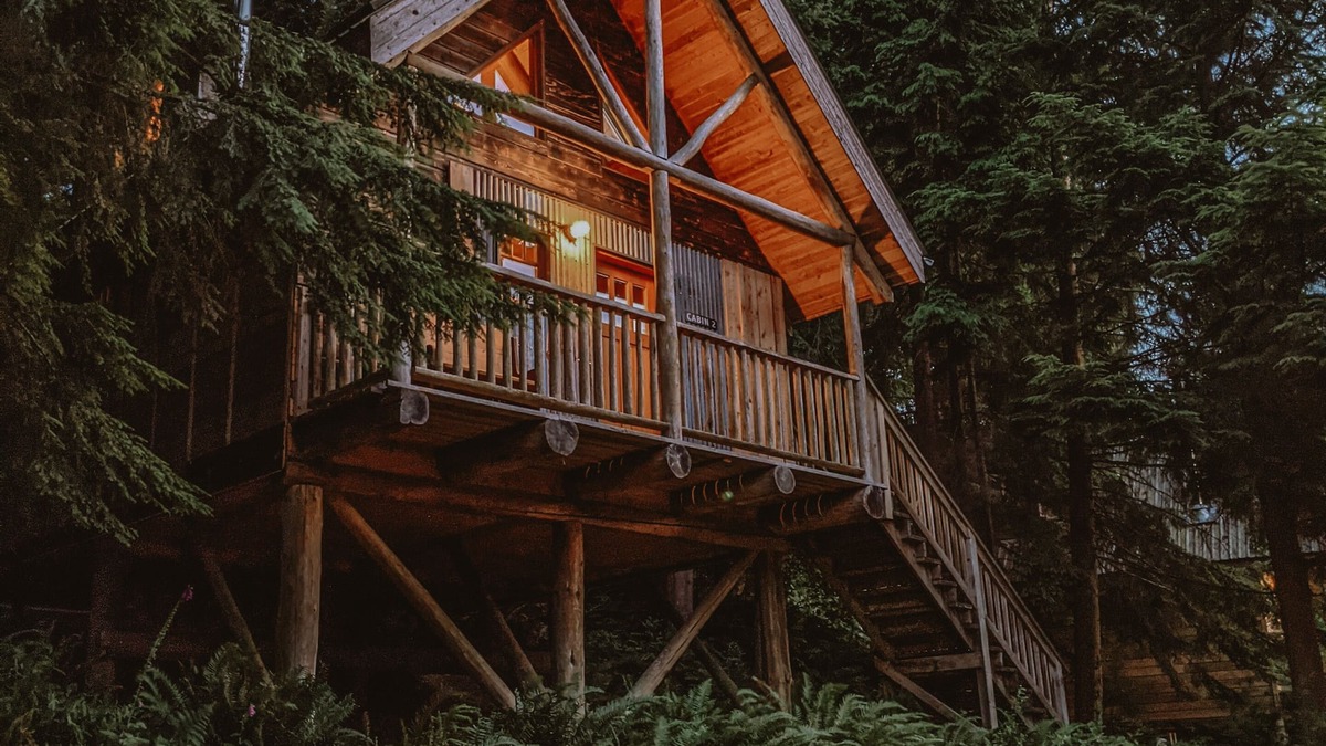 Bowen Island Cabin | the legendary Wildwood Cabins - Cabin 2