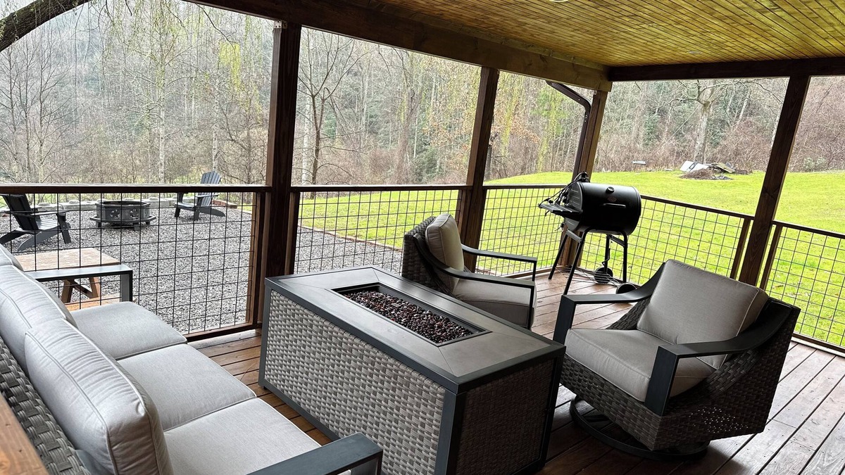 Leicester Cabin | The Leicester Ridge Cabin