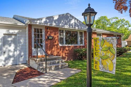 Green Bay Apartment | The Lemon House