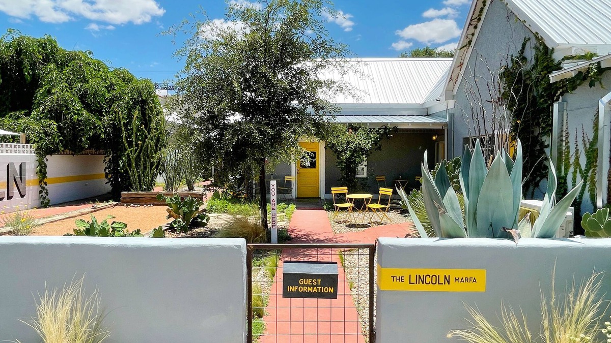 Marfa Apartment | The Lincoln Marfa