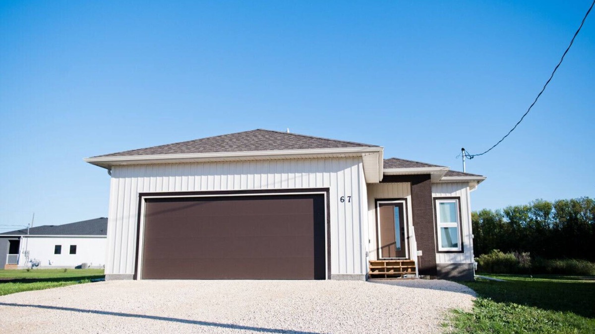 Gimli House | The Links at the Lake