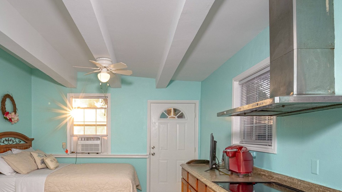 Flour Bluff House | The Little Coconut Cottage