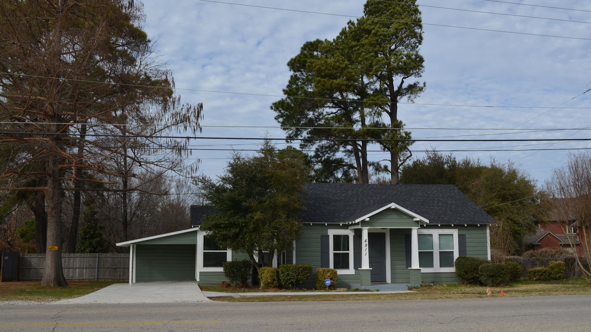 West Arlington House | The Little Green Cottage