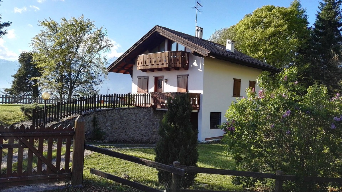Lagolo House | The Little House at Lagolo Park (CIPAT022243-AT-054545 - CIN IT022243C28XWDTHQA)