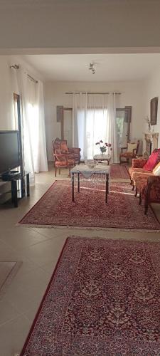 Fanari House | The Little House