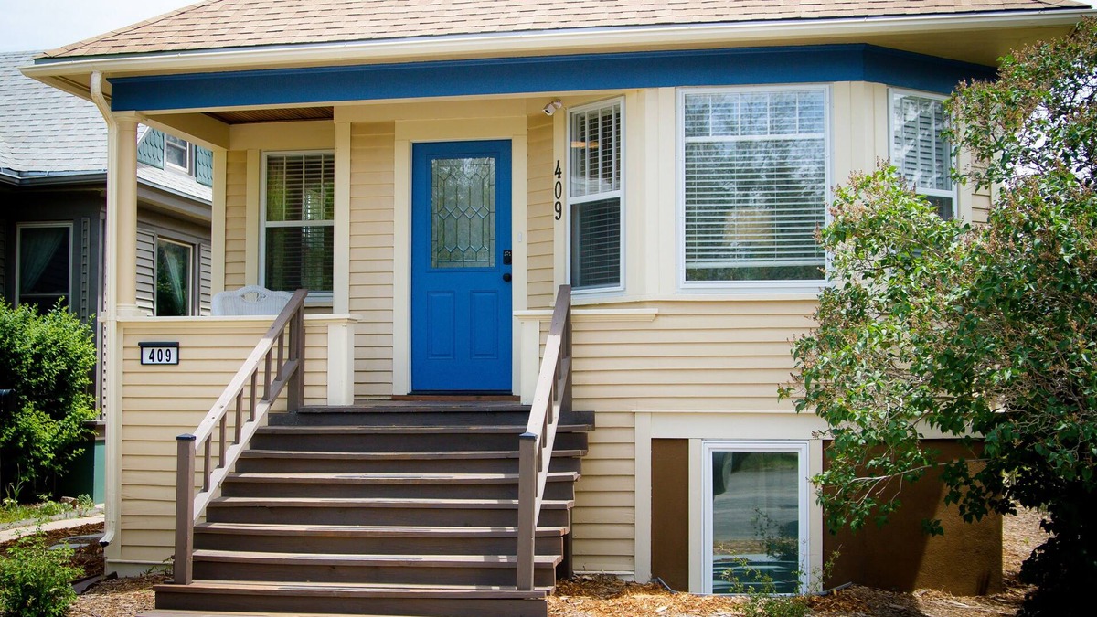 Laramie House | The Little House