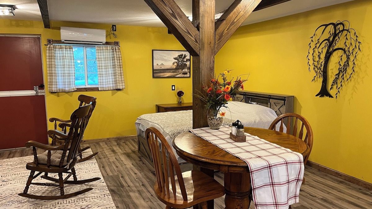 Cedar Falls House | The Little Red Barn