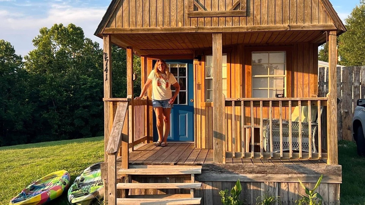 Pineville Cabin | The Little Sugar Shack, a rustic tiny cabin with hot tub access & fiery sunsets!