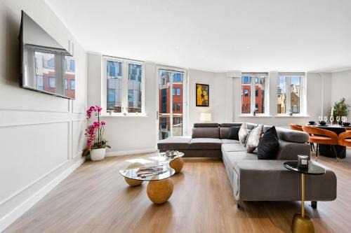 Spitalfields Apartment | The Liverpool Street Boutique