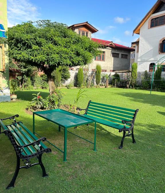 Sudarbal Bed & Breakfast | The Local B&B