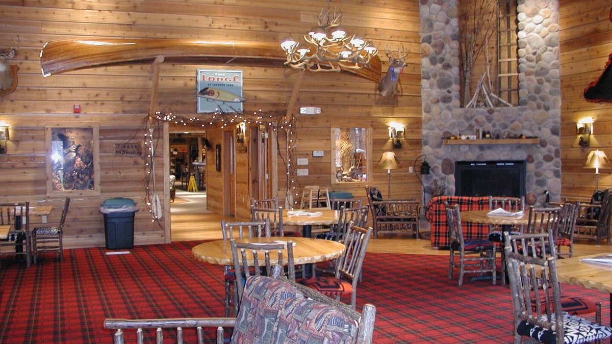 Siren Hotel | The Lodge at Crooked Lake