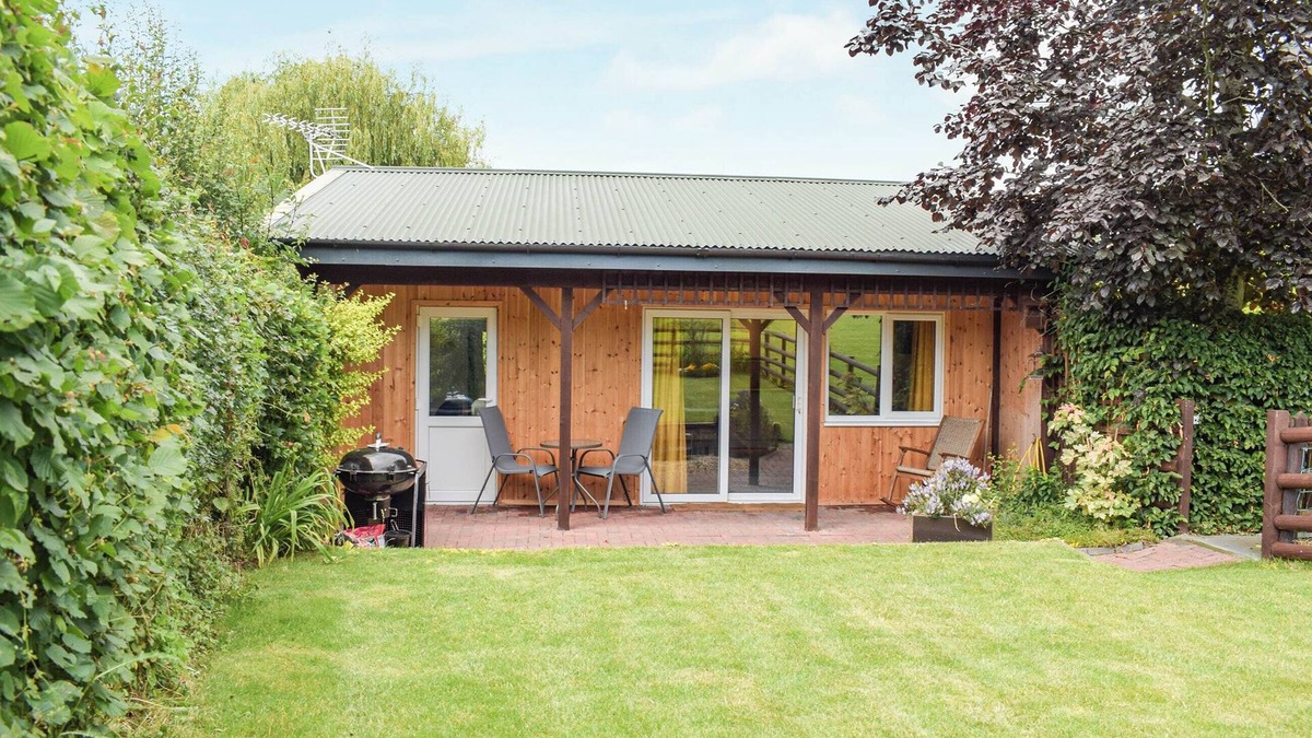 Leominster Cottage | The Lodge at Forbury Cottage