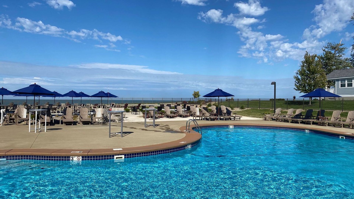 Geneva-on-the-Lake Hotel | The Lodge at Geneva