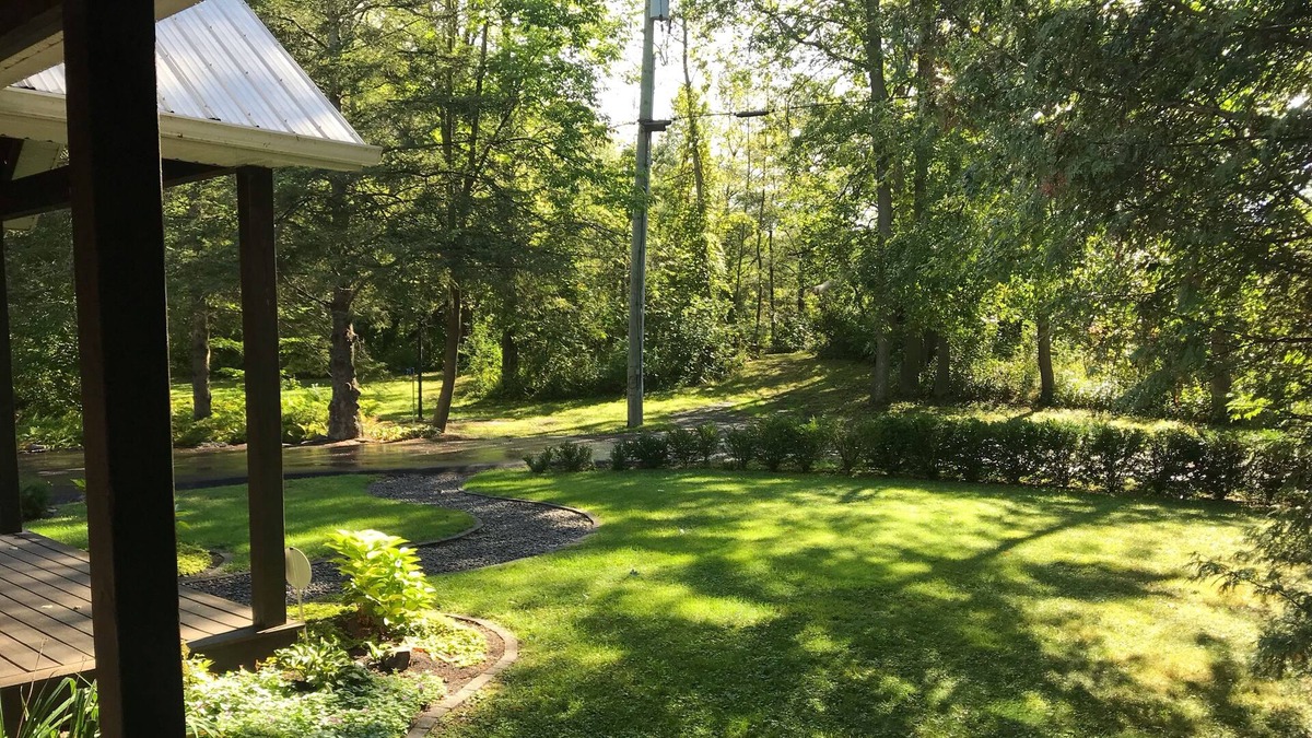 Quinte West House | The Lodge at Richardson Point