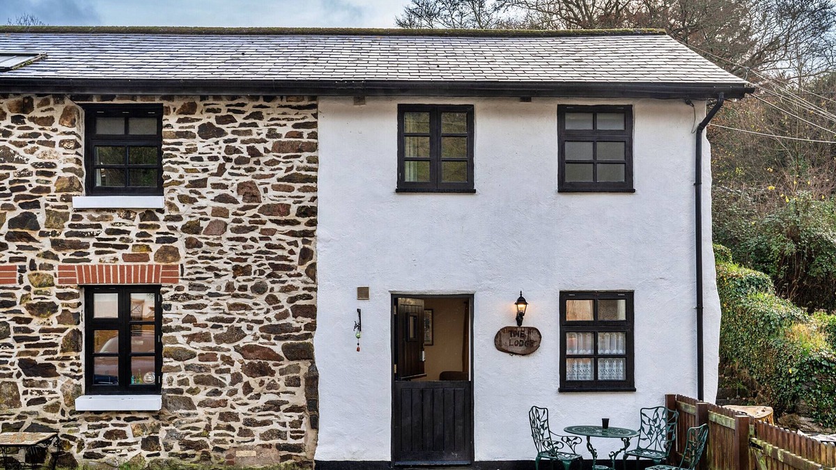 Trusham Cottage | The Lodge at The Cridford Inn