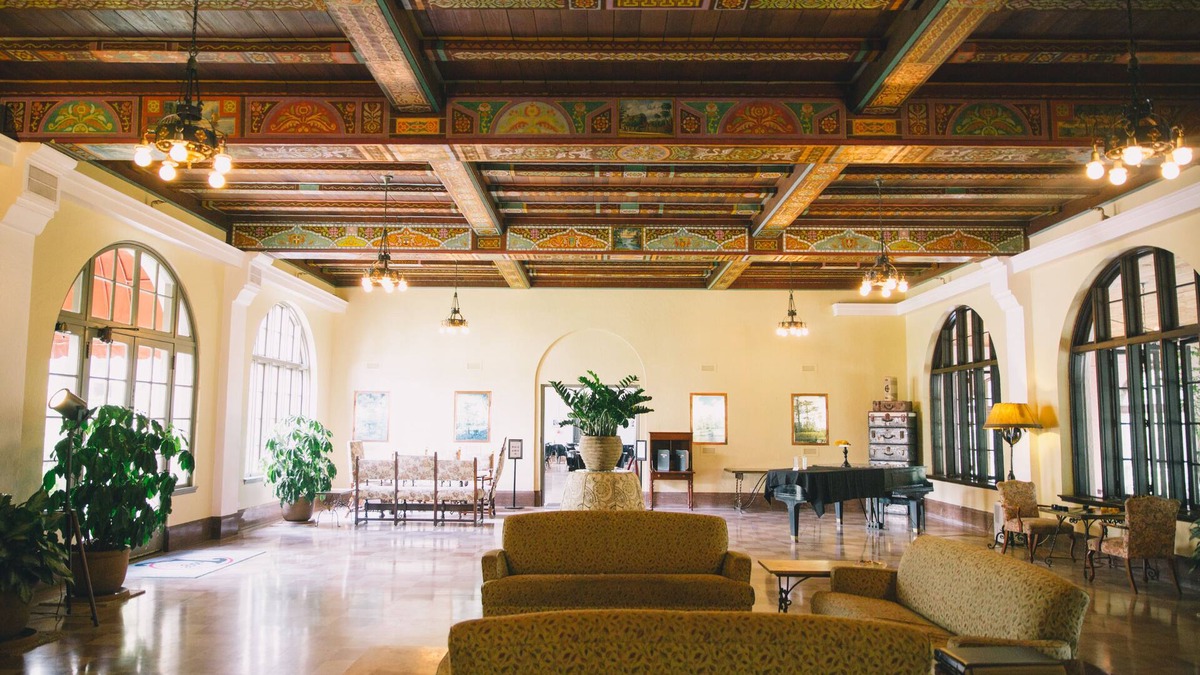 Wakulla Springs Hotel | The Lodge at Wakulla Springs