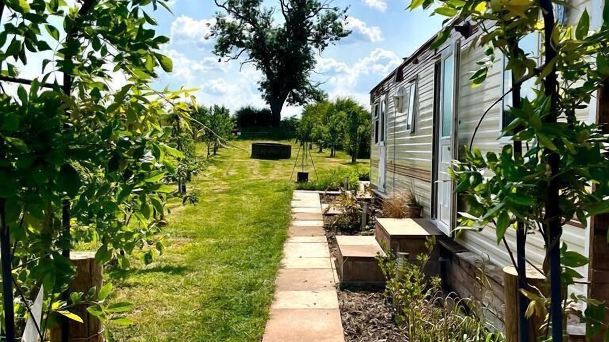 Aston on Trent Apartment | The Lodge at Woodland Forge