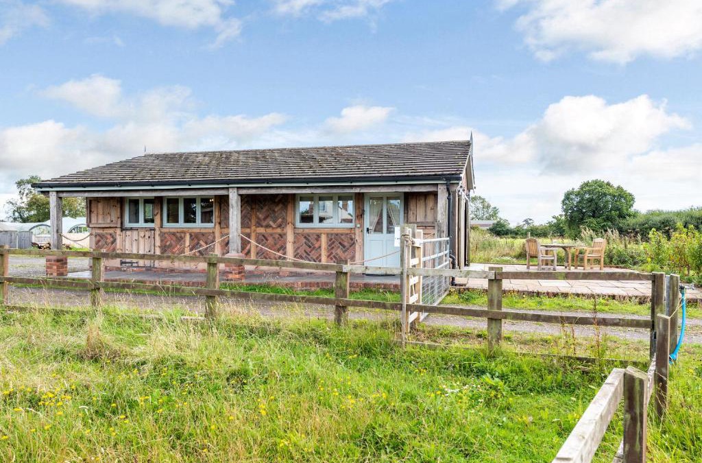 Chorlton-by-Backford House | The Lodge