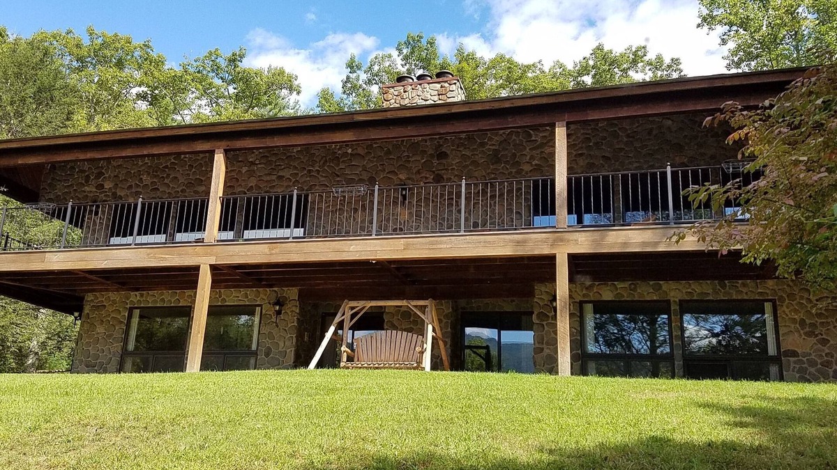Crozet House | The Lodge in Sugar Hollow -Charlottesville near Crozet