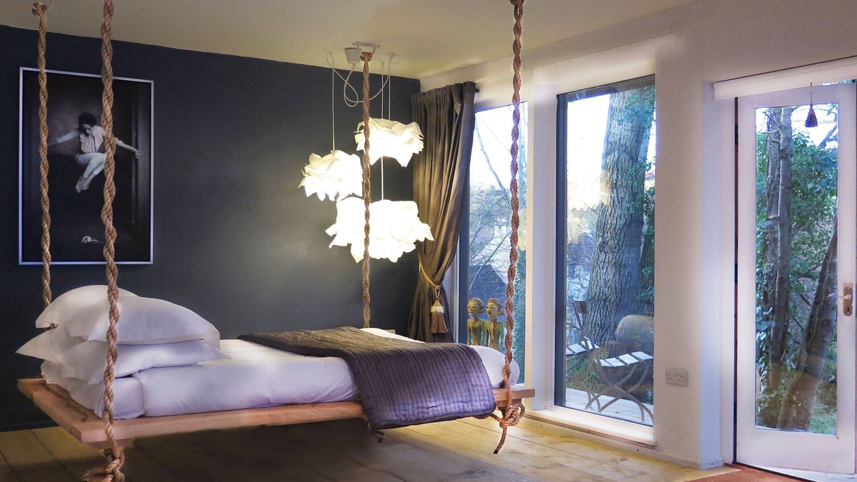 Norton St. Philip Cabin | The Lodge near Bath, country holiday lodge in peaceful setting, with