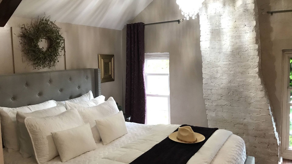 Rohrerstown Apartment | “The Loft”