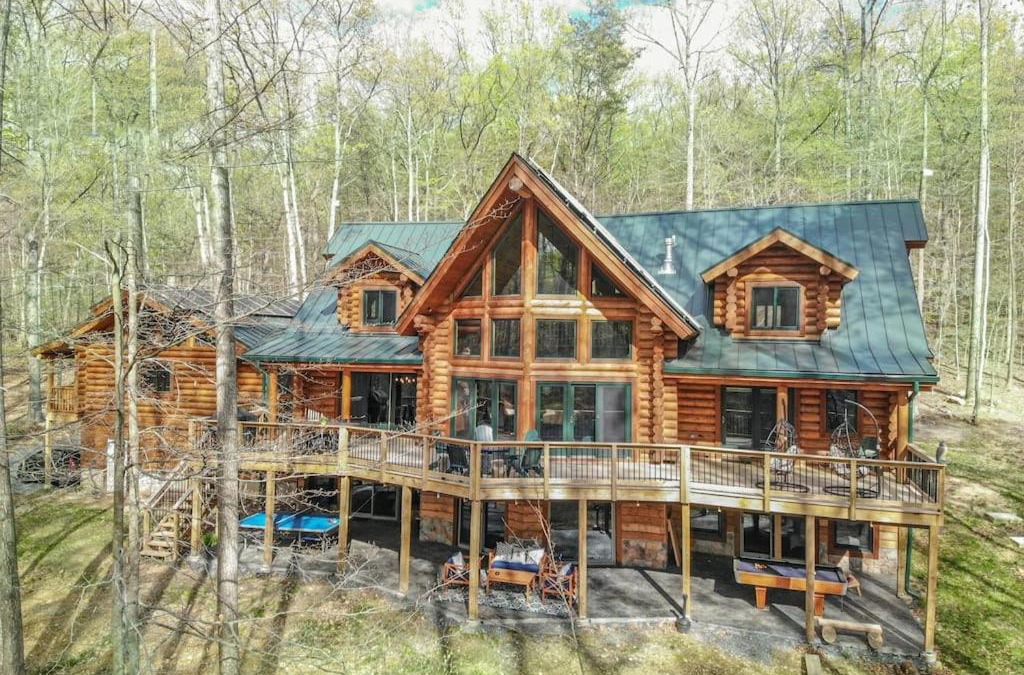 Dickerson House | The Log House at Sugarloaf Mountain MD