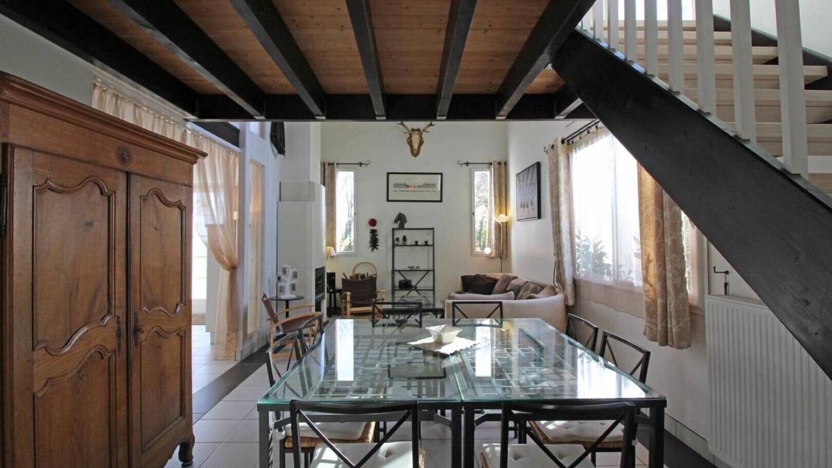 Jau-Dignac-et-Loirac House | The Logis de la Mellerie