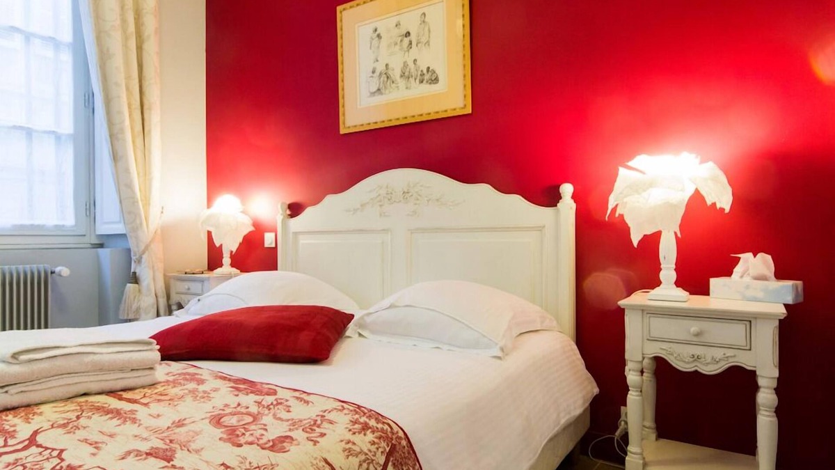 Old Town Apartment | The Loisy - A very smart spot in the heart of Dijon for up to 4 people