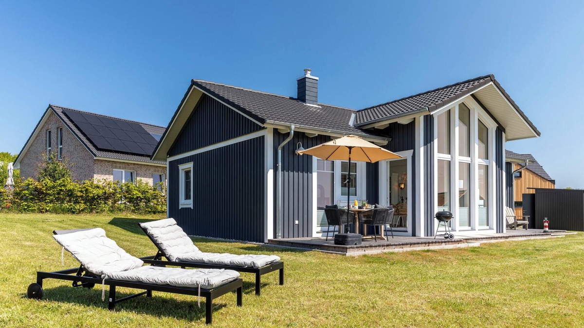 Hohwacht House | The "Lokki" vacation home invites you to linger, enjoy nature intensively and relax.