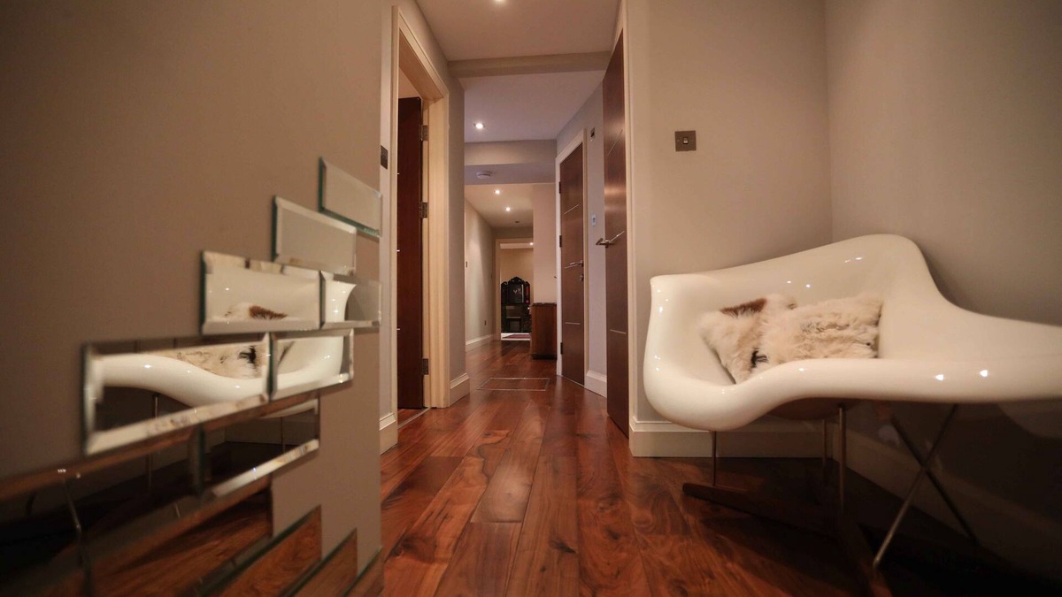 Euston Apartment | The London Nest: 2BR City Haven