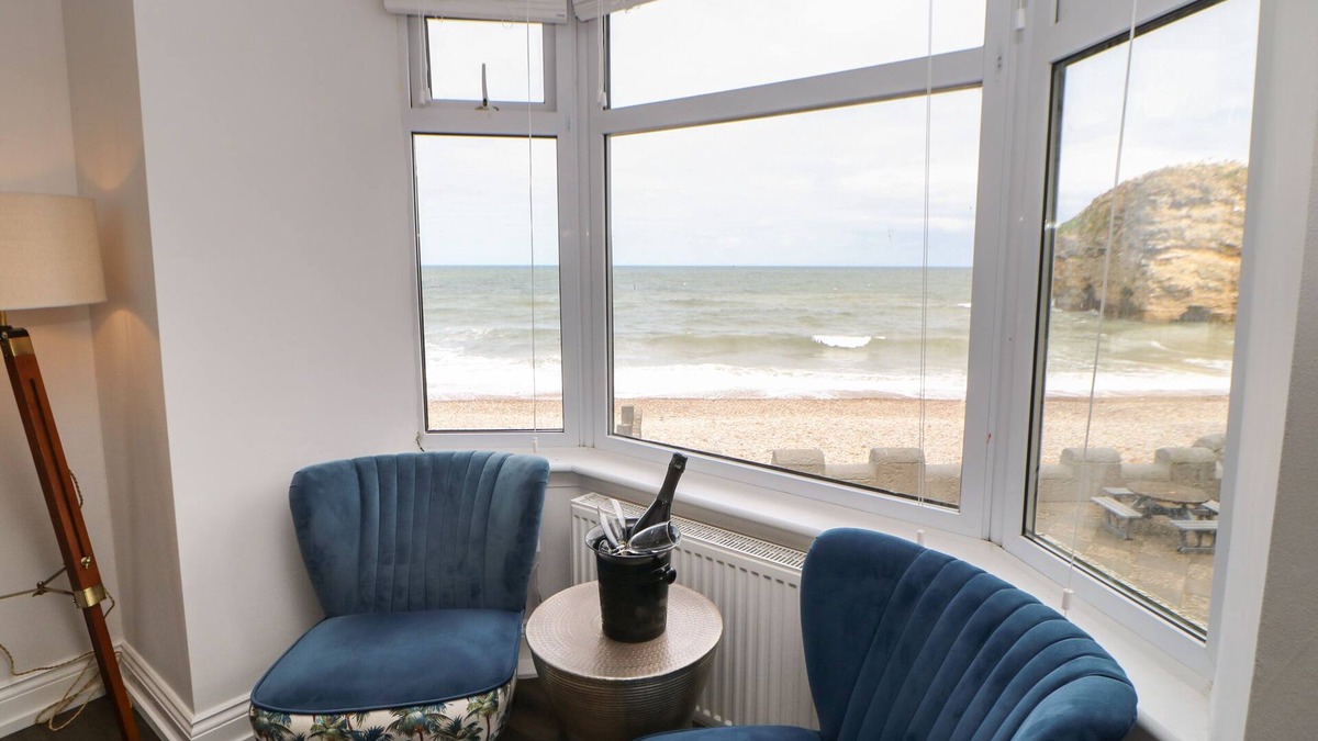 South Shields Cottage | THE LOOK OUT, pet friendly, with a garden in South Shields