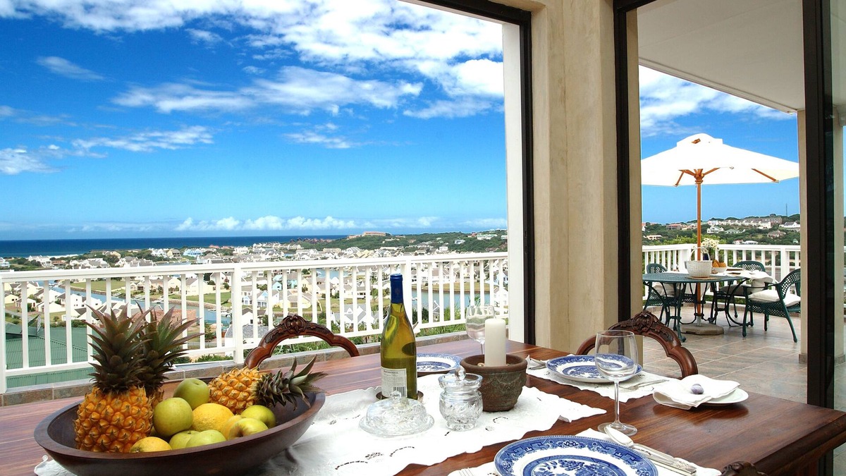 West Bank House | The Lookout Guest House