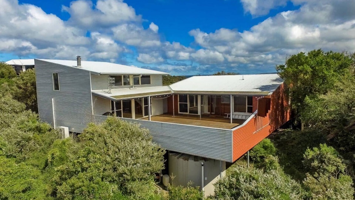 Sandy Point House | The Lookout, Sandy Point
