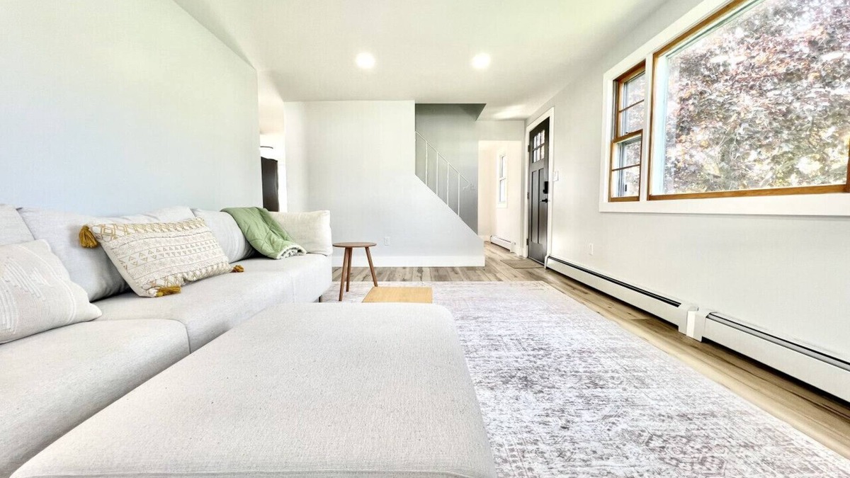 Westbrook House | The Lori House in Westbrook