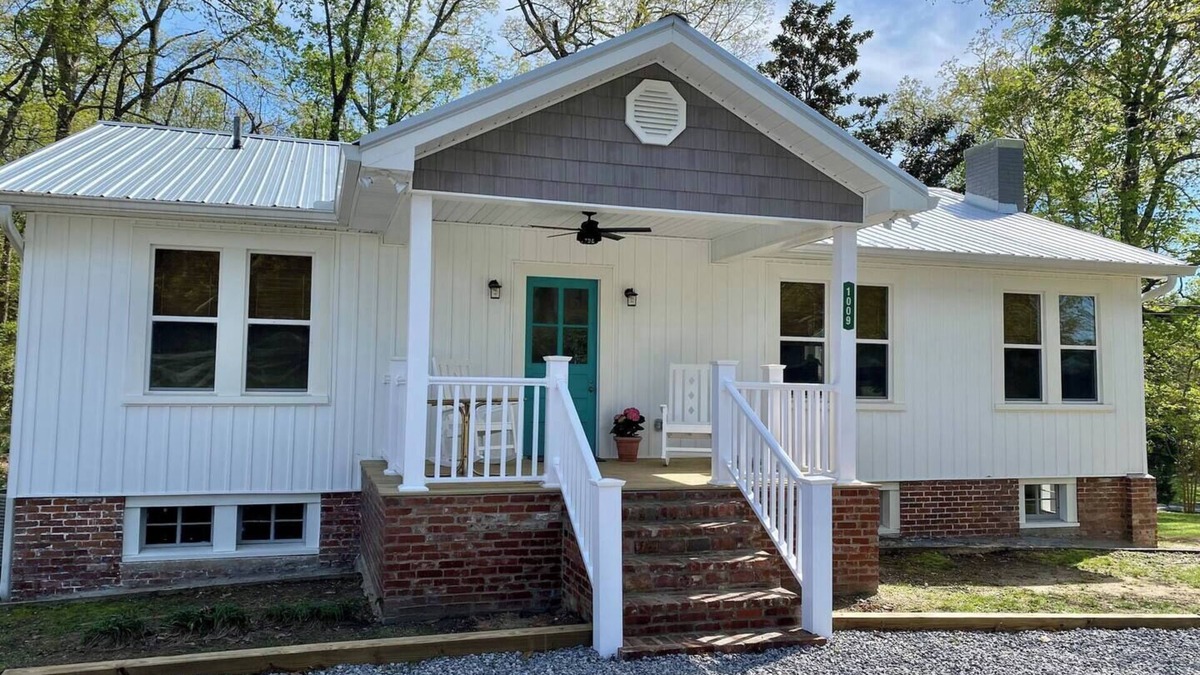 Haleyville House | The Lovern House