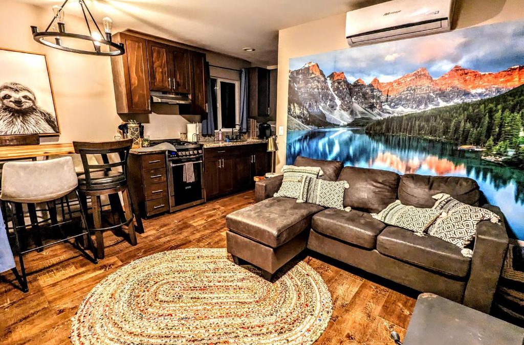 Pauma Valley Ski Chalet | The Luminous Lodge-Remodeled Cabin W/Valley Views