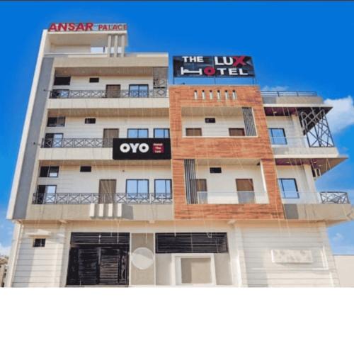 Bhilai Hotel | The Lux Hotel